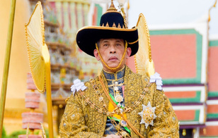 Четыре брака, измены и издевательства: скелеты в шкафу самого скандального короля Таиланда