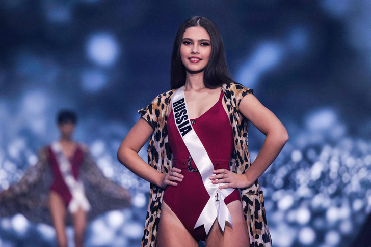 Фото №3 - Красотка из Индии: смотри, как выглядит победительница конкурса «Мисс Вселенная»