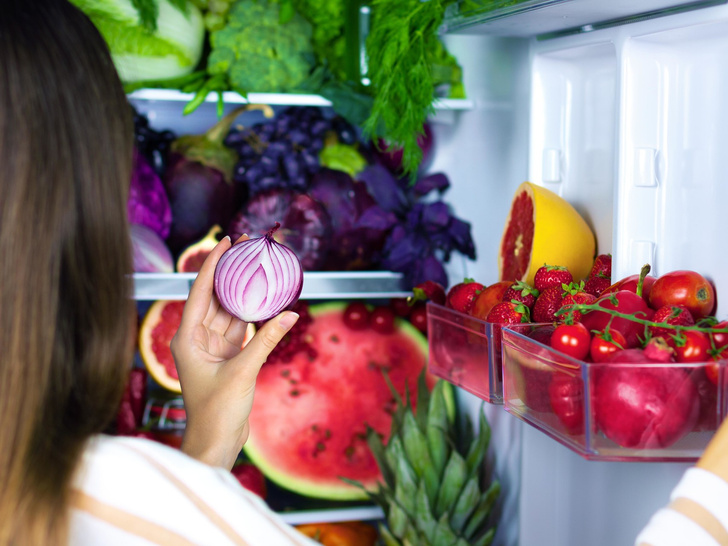 Сколько на самом деле можно хранить овощи и фрукты в холодильнике (все не так просто)