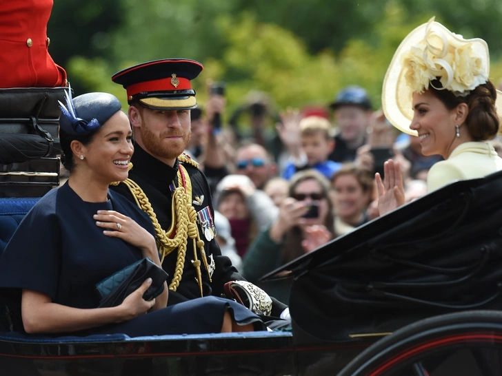 Trooping the Colour: что нужно знать об официальном дне рождения британской королевы