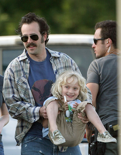 Пилот Инспектор (Pilot Inspektor) - с таким именем придется жить сыну актера Джейсона Ли | Источник: Allover