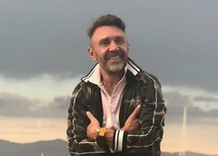 Сергей Шнуров вышел в свет с новой девушкой впервые после развода