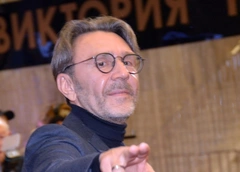 Скандальное стихотворение Сергея Шнурова: «Все ждут, когда уже умрет МакSим»