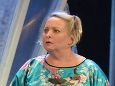 «Вышла в купальнике или без, и никого!»: Светлана Пермякова достраивает дом в Калужской области — фото