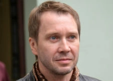 Евгений Миронов рассказал о постельной сцене с Чулпан Хаматовой
