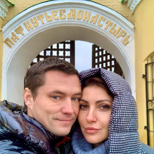 «Прелюбодеи пойдут в ад»: в РПЦ осудили венчание Макеевой и Малькова