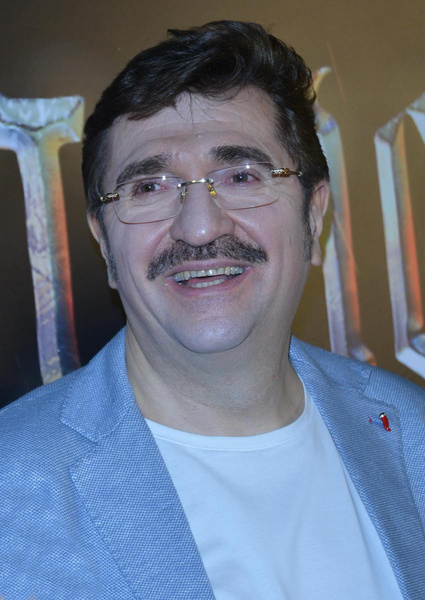 Валерий Комиссаров: «Бузова поняла, что из «ДОМа-2» сделали клоаку, и поэтому ушла»