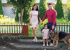 Дача Иланы Юрьевой: хохлома и семейные реликвии