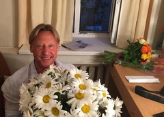 «Расслабляться нельзя!»: Дмитрий Харатьян держит себя в форме по примеру 96-летнего Александра Зацепина