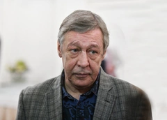Михаила Ефремова выписали из больницы
