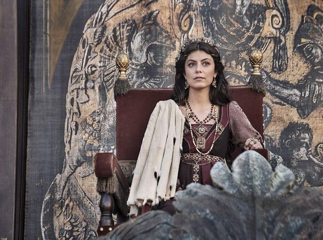 От «Тюдоров» до «Короны»: 7 лучших исторических сериалов