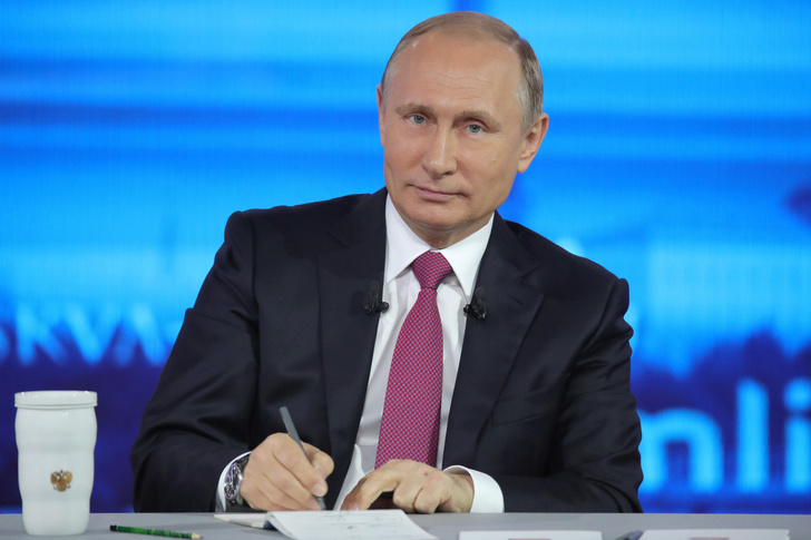 Владимир Путин принимает поздравления с 68-летием