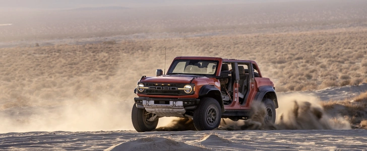 Появилась самая внедорожная версия и без того брутального Ford Bronco