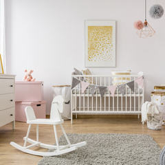 Детская комната для младенца: список мебели, аксессуаров и советы по организации пространства