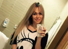 Анна Хилькевич с новорожденной дочерью возвращается домой