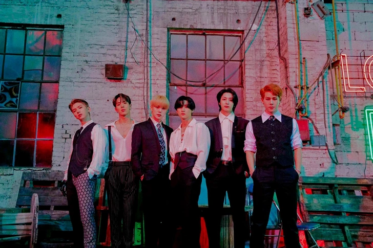 MONSTA X