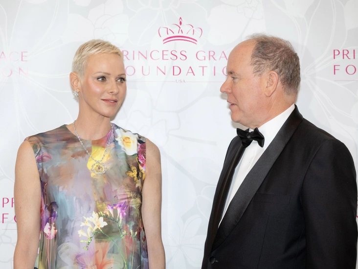Княгиня Шарлен и князь Альбер II на церемонии вручения Princess Grace Awards, Нью-Йорк, 3 ноября 2022
