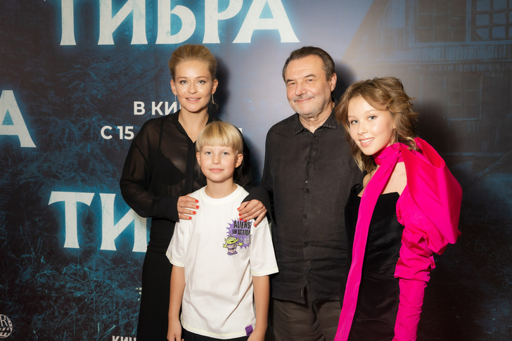 Юлия пересильд с дочками и мужем фото