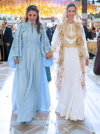 Восточная сказка: как прошел девичник невесты будущего короля Иордании (это очень роскошно)