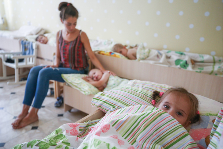 детский сад в России и за границей, разница, фото, спальни в детских садах