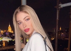 Алена Шишкова: «Мне внушали, что я некрасивая и какая-то не такая»