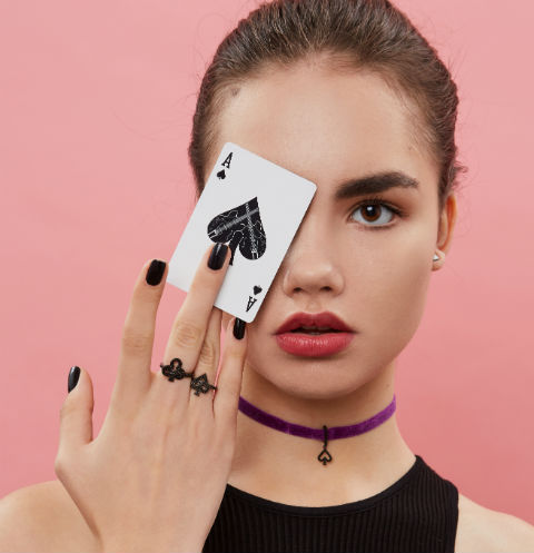 LOOKBOOK WANNA?BE! Play your cards right!