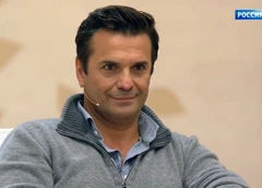 Сергей Астахов чувствует вину перед бывшей женой