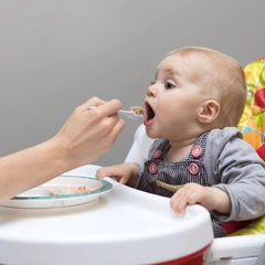 Со вкусом и пользой для малыша: разбираемся в составе детских каш