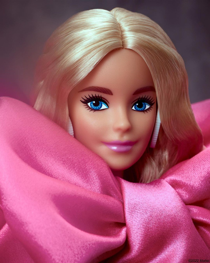 Фото №7 - Крупным планом: лимитированные куклы Barbie из коллаборации с Balmain