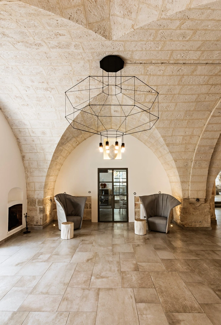 Отель Masseria Torrepietra в Апулии по проекту M+T Architetti