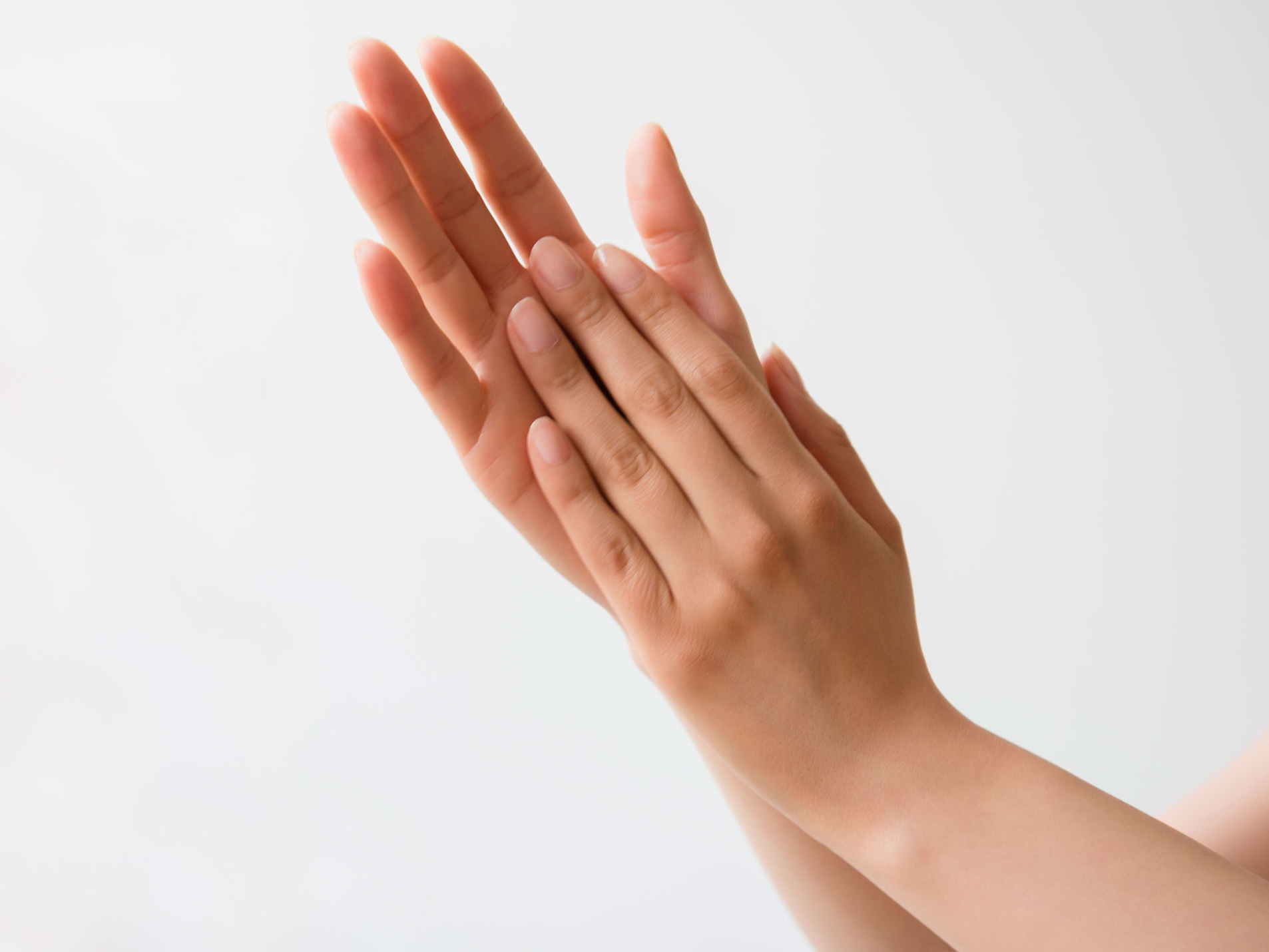 Как сделать кисти рук красивыми