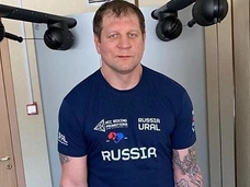 Александра Емельяненко задержали за нарушение общественного порядка