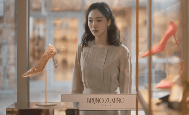 Сон Джун Ки из «Винченцо» появился в камео в дораме «Маленькие женщины»