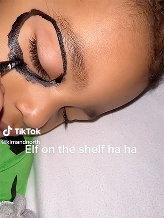 Жуткий пранк: дочь Ким Кардашьян Норт Уэст разрисовала лицо спящего трехлетнего брата 😧