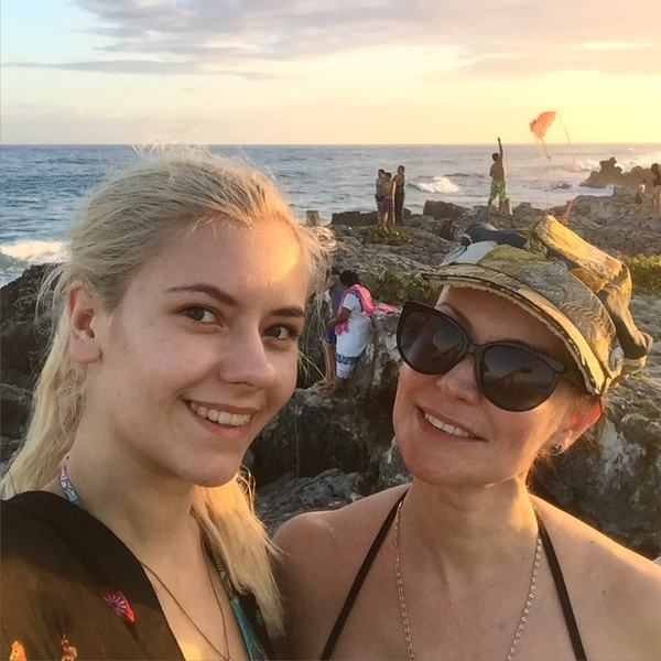 Нонна Гришаева тяжело переживает расставание с дочерью