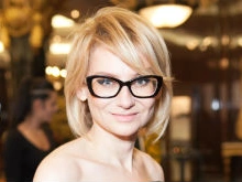 Эвелина Хромченко изменила своему стилю