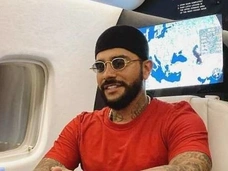 Разделу не подлежит. Тимати рассказал, что оставил Анастасии Решетовой после расставания