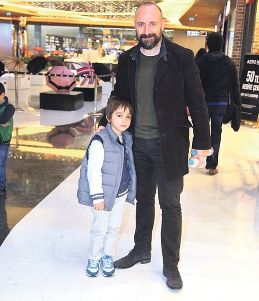 7 детей турецких знаменитостей, которые точно станут популярнее родителей