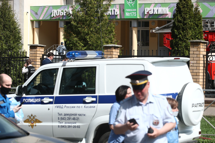 Двое парней расстреляли школу в Казани: убиты девять детей и учительница
