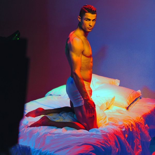 Это горячо: Роналду снялся в рекламе своей коллекции белья