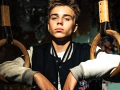 Красавец-сын Полины Гагариной отмечает 13-летие