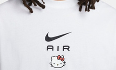 Идея для подарка парню на День всех влюбленных: коллекция Nike x Hello kitty