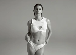 Лучшие футболистки на планете снялись для Calvin Klein