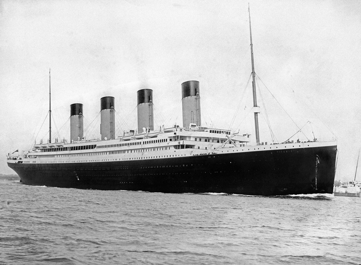 Подлодка с туристами на борту исчезла после погружения к «Титанику» — кислорода осталось на 72 часа
