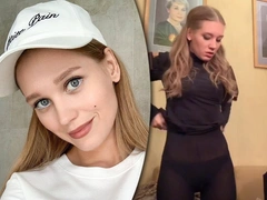 Асмус показала свои ноги-тростинки в одних прозрачных колготках, а подписчики призвали #покормитьКристину