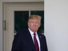 Заплатит за попытку изнасилования 5 млн долларов: Трамп домогался до писательницы Элизабет Кэрролл