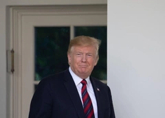 Заплатит за попытку изнасилования 5 млн долларов: Трамп домогался до писательницы Элизабет Кэрролл