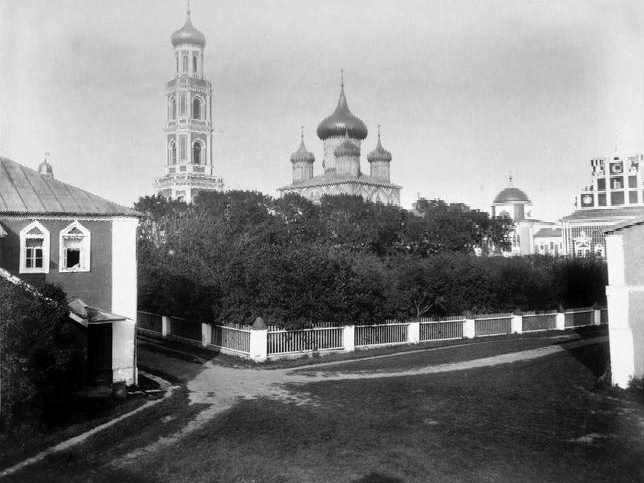 Элитные дома Москвы, построенные на месте кладбищ