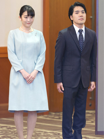 Японская принцесса Мако наконец смогла выйти замуж за своего возлюбленного (но остается без титула и срочно покидает дворец)