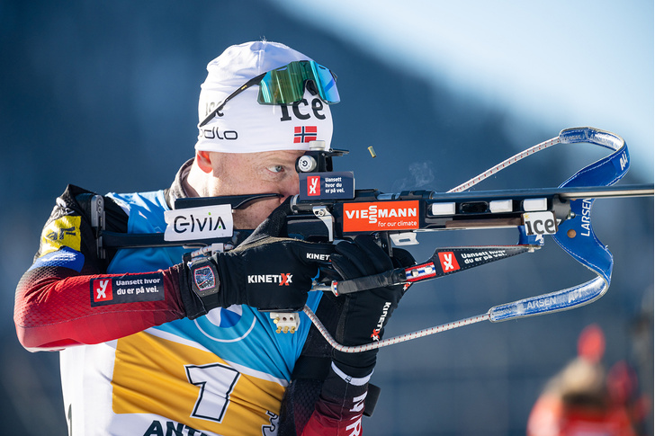 Johannes Thingnes Boe of Norway at the shooting range during the Relay Men at the IBU World Cup Biathlon Antholz on January 23, 2022 in Antholz-Anterselva, Italy. (P